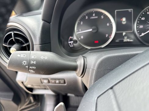 Used 2025 Lexus IS 350 F Sport RWD image 28