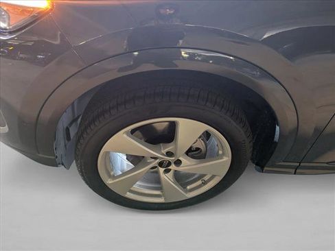 New 2025 Audi Q5 Premium Plus image 10