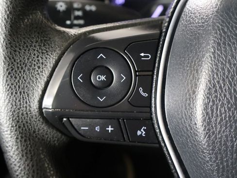 Used 2020 Toyota Camry LE w/ Convenience Package FWD image 35