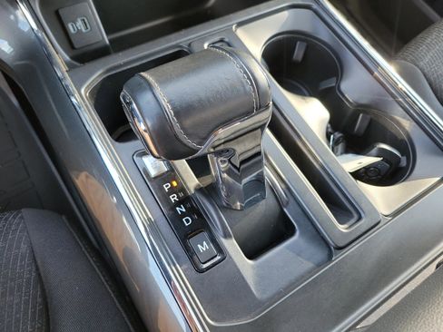 Used 2022 Ford F150 XLT w/ Equipment Group 302A High image 34