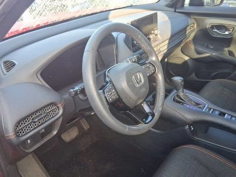 Used 2023 Honda HR-V Sport image 2