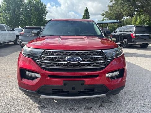 Used 2022 Ford Explorer King Ranch w/ Premium Technology Package AWD/4WD image 2
