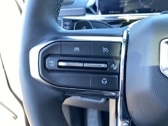 Used 2025 GMC Sierra EV Denali AWD/4WD image 33