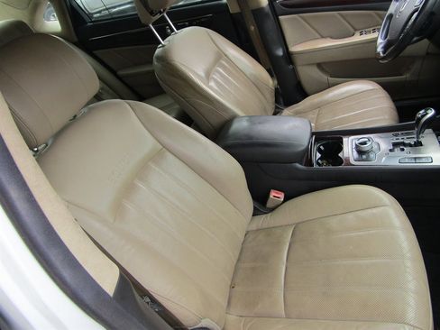 Used 2011 Hyundai Equus Signature image 6