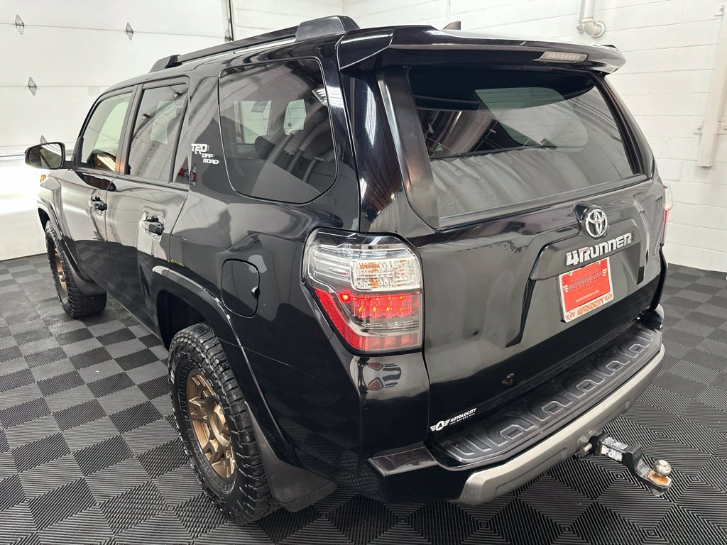 Used 2022 Toyota 4Runner TRD Off-Road AWD/4WD image 7