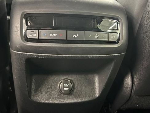 Used 2025 Hyundai Palisade SEL AWD/4WD image 12