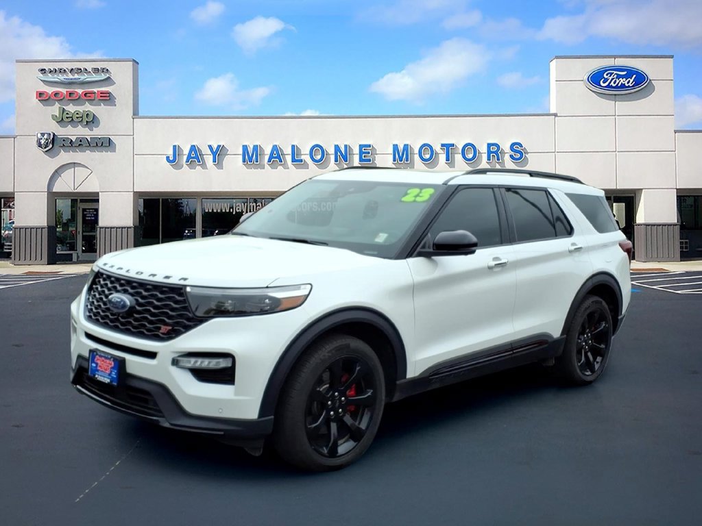 Certified 2023 Ford Explorer ST w/ Technology Package AWD/4WD image 8