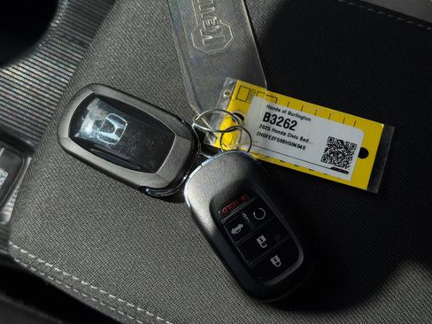 Certified 2025 Honda Civic Sport image 28
