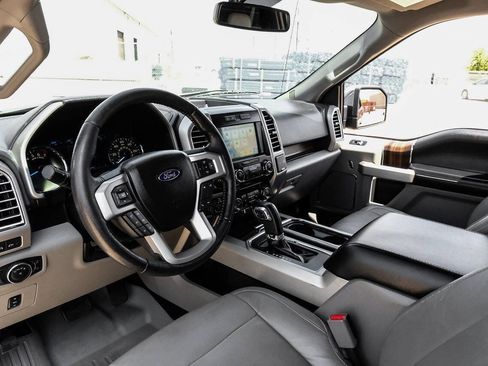 Used 2016 Ford F150 Lariat AWD/4WD image 3