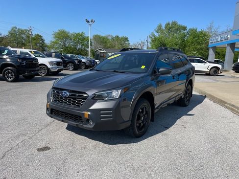 Used 2023 Subaru Outback Wilderness AWD/4WD image 3