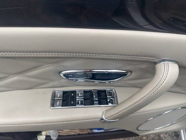 Used 2014 Bentley Flying Spur W12 AWD/4WD image 10