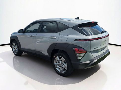 New 2027 Hyundai Kona SE FWD image 7