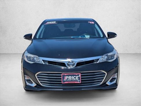 Used 2013 Toyota Avalon XLE Premium FWD image 2