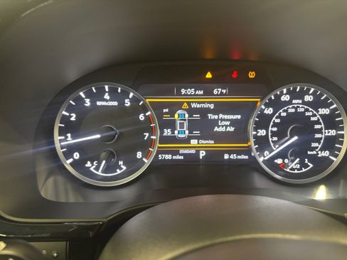 Used 2025 INFINITI QX60 Pure FWD image 18