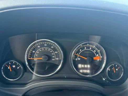 Used 2016 Jeep Compass High Altitude image 13