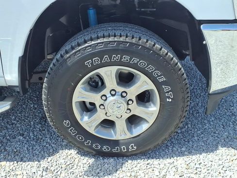Used 2025 RAM 2500 Big Horn AWD/4WD image 15