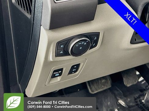Used 2019 Ford F150 XLT w/ Equipment Group 302A Luxury AWD/4WD image 19