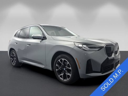 Certified 2026 BMW X3 xDrive30i w/ M Sport Package AWD/4WD image 1