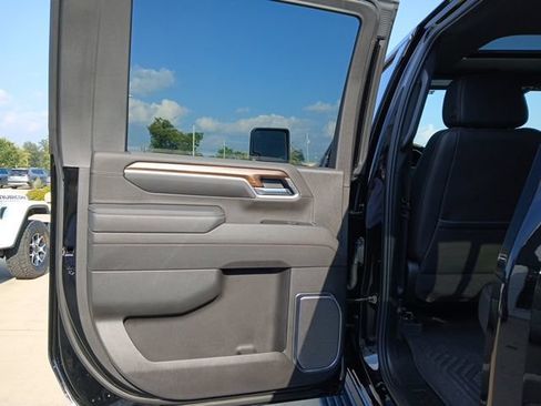 Certified 2025 Chevrolet Silverado 2500 High Country w/ High Country Premium Package AWD/4WD image 24
