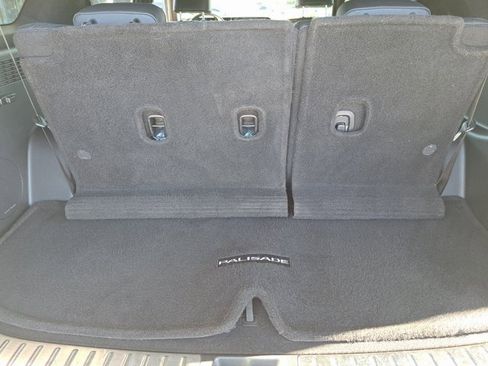 Used 2023 Hyundai Palisade Calligraphy image 24