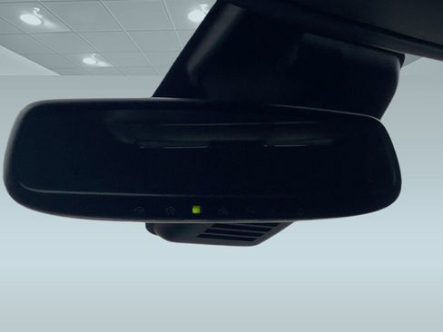 Used 2021 Nissan Titan PRO-4X w/ Pro-4x Convenience Package image 15