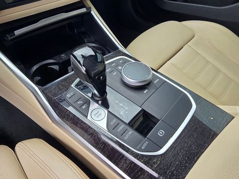 Used 2021 BMW 330e xDrive w/ Premium Package AWD/4WD image 21