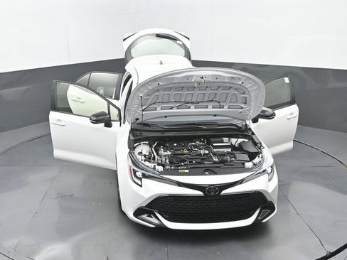 Used 2026 Toyota Corolla SE FWD image 32