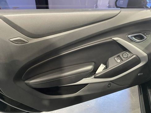 Used 2019 Chevrolet Camaro LT w/ RS Package image 13
