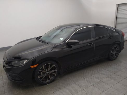 Used 2020 Honda Civic Sport image 2