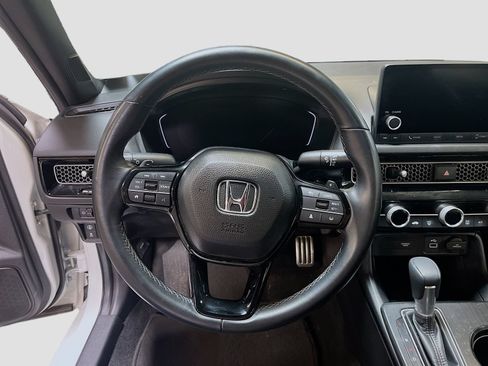 Used 2024 Honda Civic Sport image 11