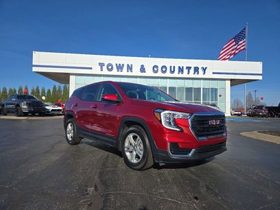 Used 2024 GMC Terrain SLE