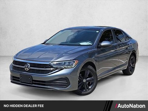 Used 2024 Volkswagen Jetta SE FWD image 1