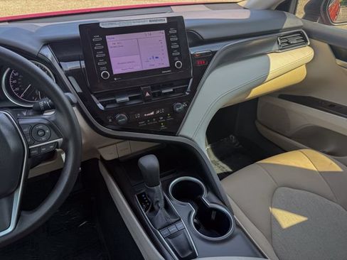 Used 2024 Toyota Camry LE FWD image 20