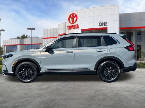Used 2025 Honda CR-V Sport-L image 8