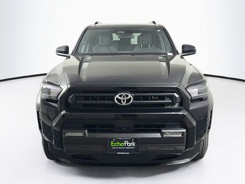 Used 2025 Toyota 4Runner SR5 AWD/4WD image 2