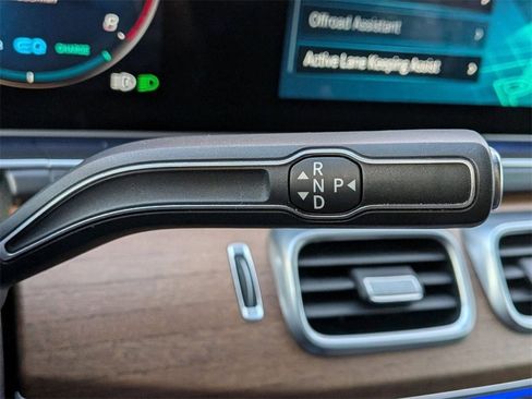 Used 2021 Mercedes-Benz Maybach GLS 600 Maybach GLS 600 image 15