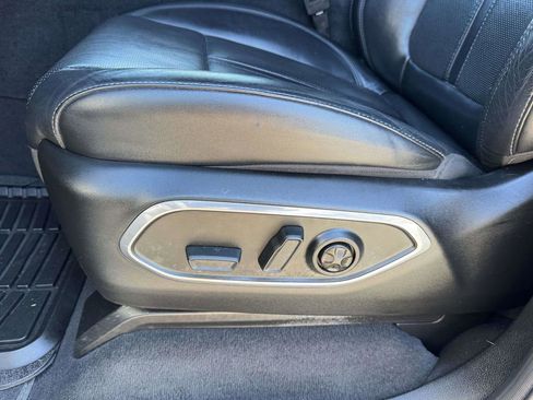 Used 2022 Jeep Wagoneer Series I AWD/4WD image 18
