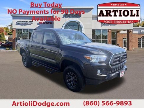Used 2023 Toyota Tacoma SR5 AWD/4WD image 1