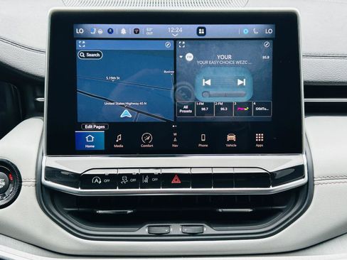 Used 2023 Jeep Compass Limited w/ Elite Group image 23