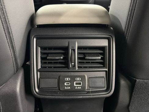 Certified 2026 Subaru Forester Premium AWD/4WD image 34
