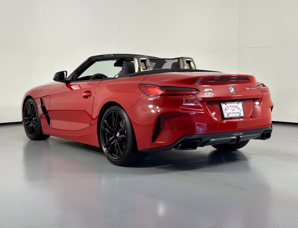 Used 2020 BMW Z4 M40i w/ Premium Package RWD image 3