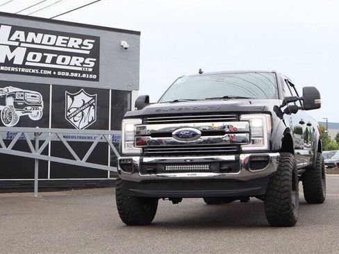 Used 2019 Ford F350 Lariat w/ Lariat Ultimate Package AWD/4WD image 1