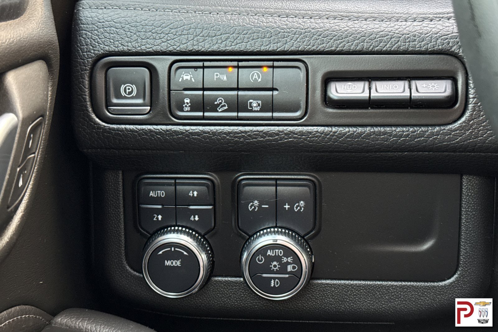 Certified 2024 GMC Yukon Denali AWD/4WD image 34
