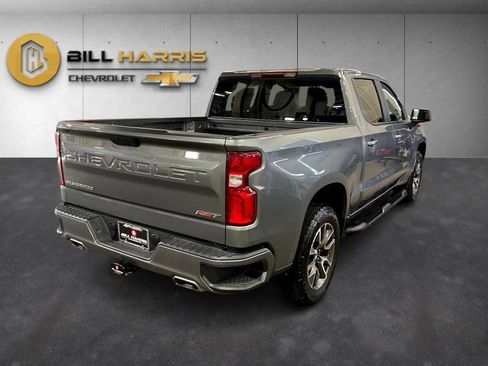 Used 2022 Chevrolet Silverado 1500 RST w/ Z71 Off-Road Package image 2