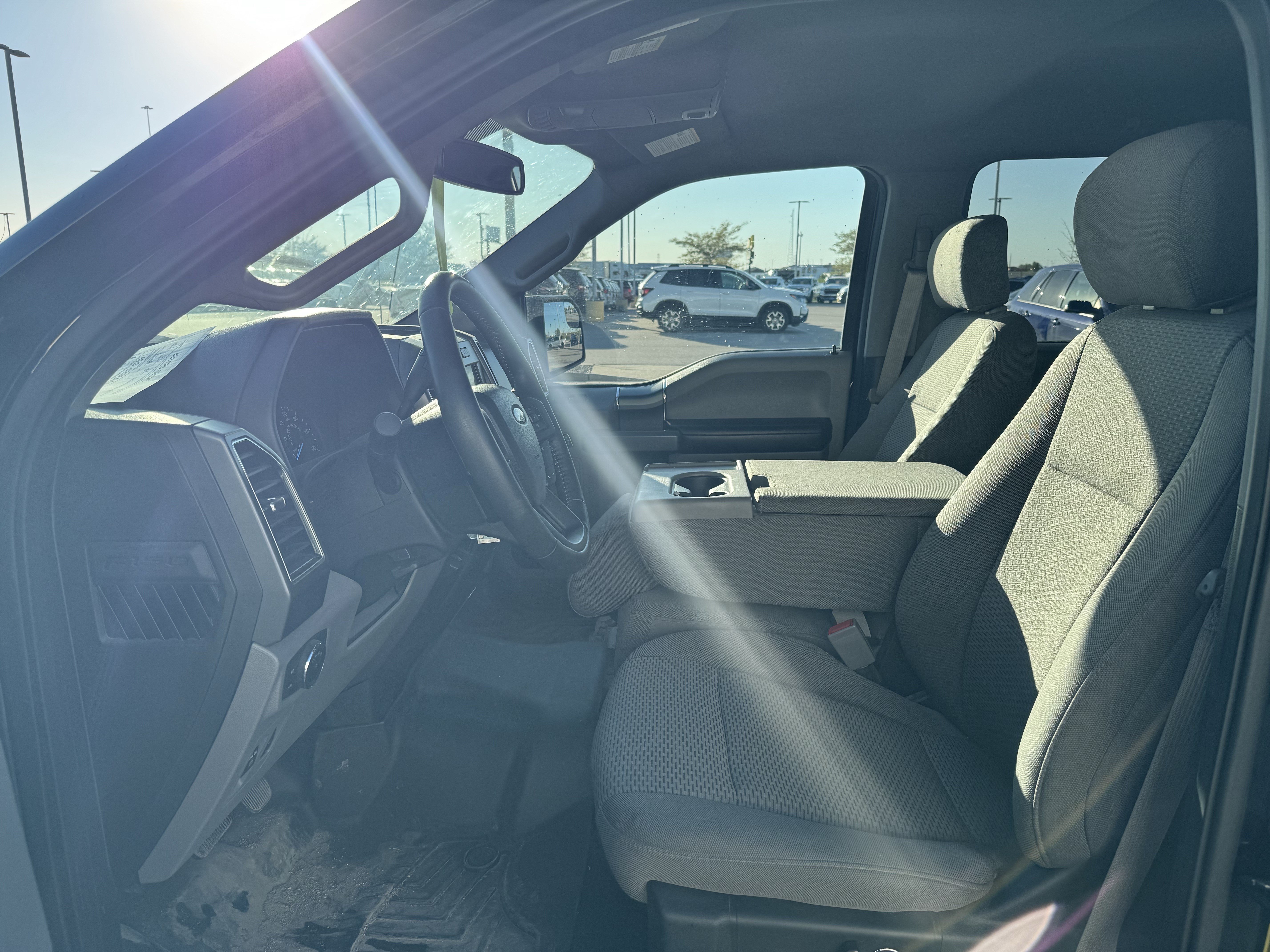 Used 2018 Ford F150 XLT w/ Equipment Group 302A Luxury AWD/4WD image 8
