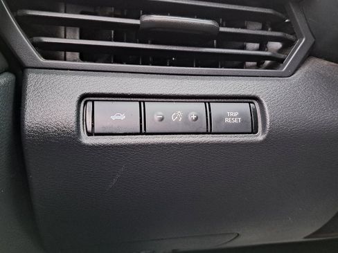 Used 2019 Nissan Altima 2.5 SR w/ SR Premium Package image 13