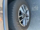 Used 2020 Jeep Grand Cherokee Limited w/ Luxury Group II image 2