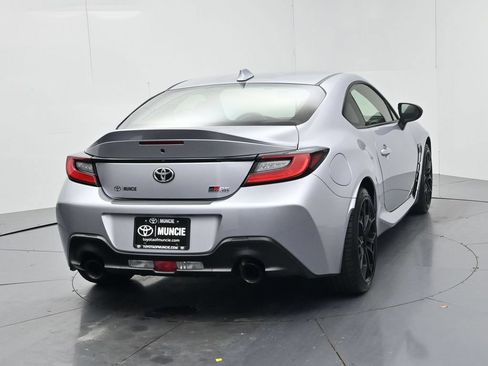 Used 2025 Toyota GR86 Premium w/ ALL Weather Mat Package (TMS) RWD image 7