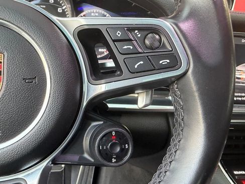 Used 2018 Porsche Panamera 4S AWD/4WD image 19