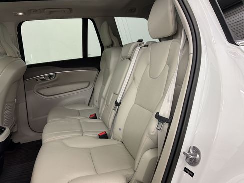 Used 2023 Volvo XC90 B5 Plus w/ Protection Package Premier AWD/4WD image 21